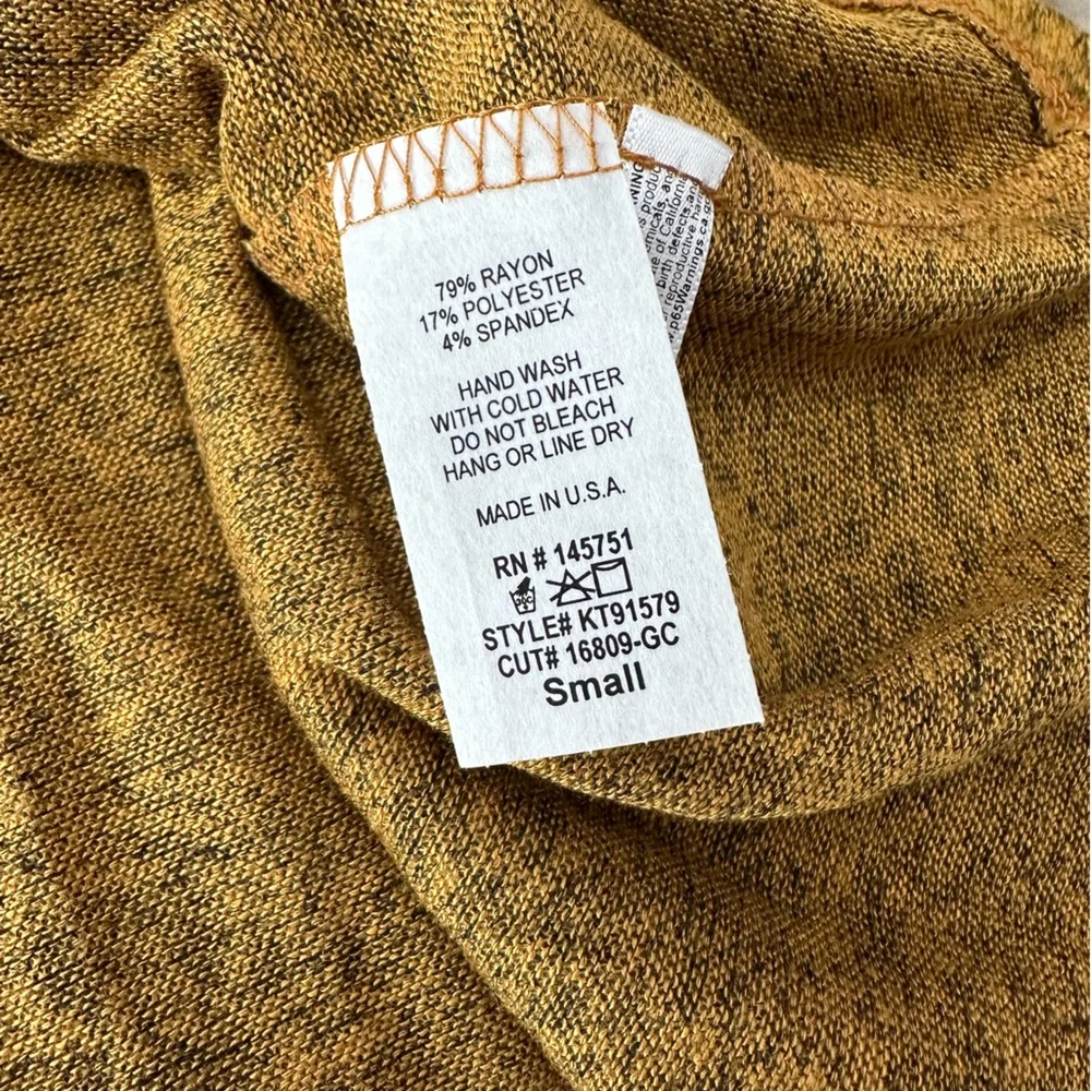 Fantastic Fawn Off The Shoulder Sweater in Mustard Yellow Size Small